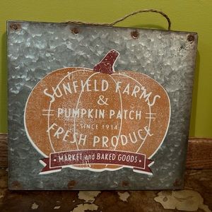 Fall decor, pumpkin sign